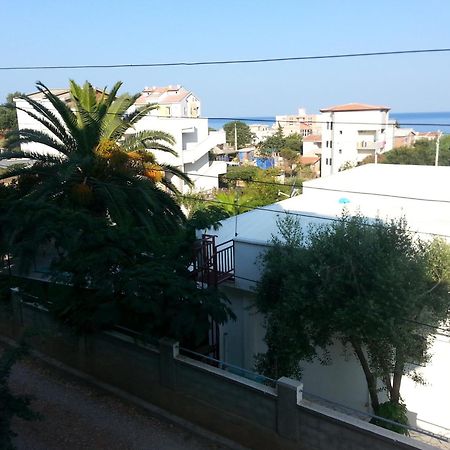 Apartments Nurkovic Dobra Voda Quarto foto